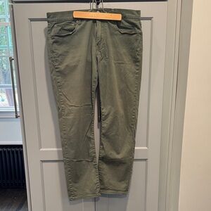 Lucky Brand Men's Olive Chino Pants 34x30